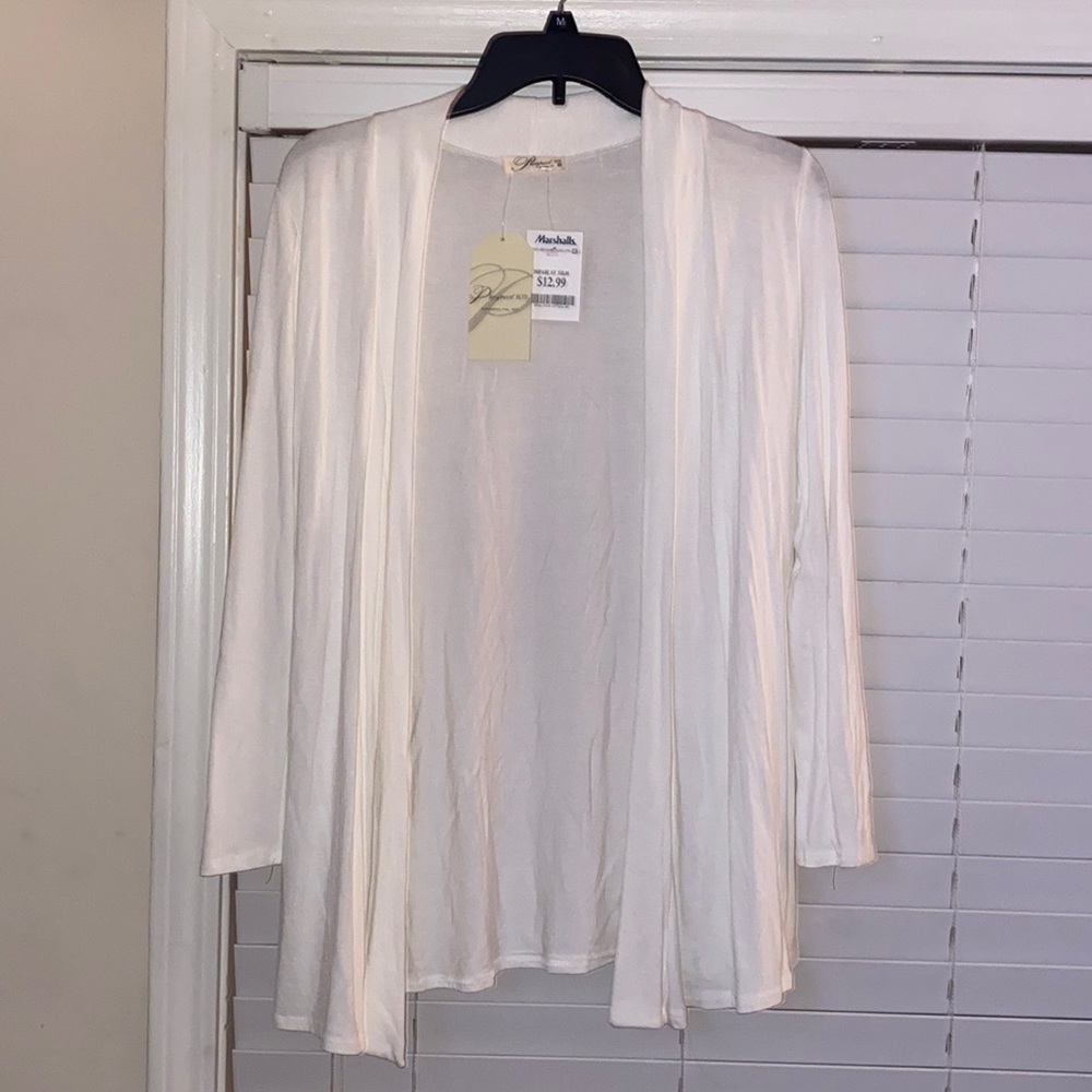 NEVER WORN, SMALL SIZE, CRÈME COLOR CARDIGAN